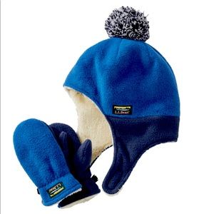 L.L. Bean Mountain Classic Fleece Hat & Mitten Set